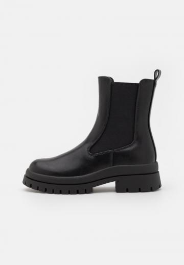 Ботинки челси