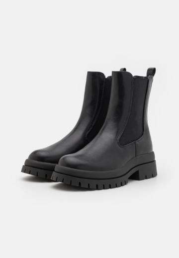 Ботинки челси