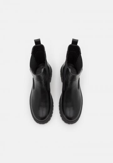 Ботинки челси