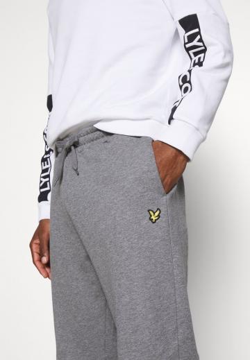 Спортивные штаны