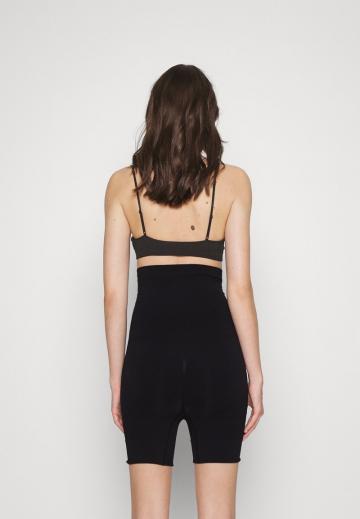 Корректирующее белье