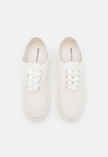 Спортивные балетки