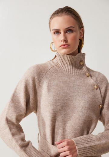 Вязаное платье