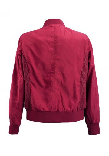 Куртка с накладнымит карманами