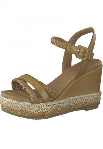 Босоножки на танкетке