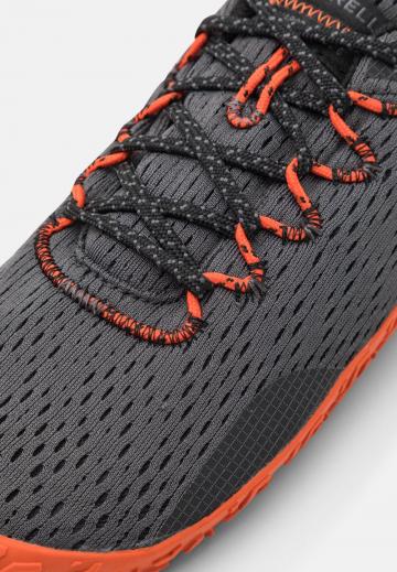 Беговые кроссовки