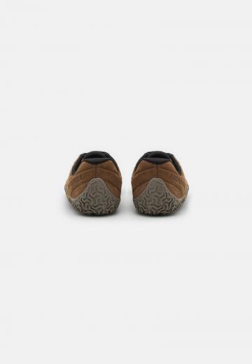 Беговые кроссовки