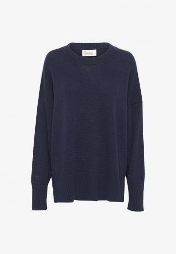 Длинный пуловер