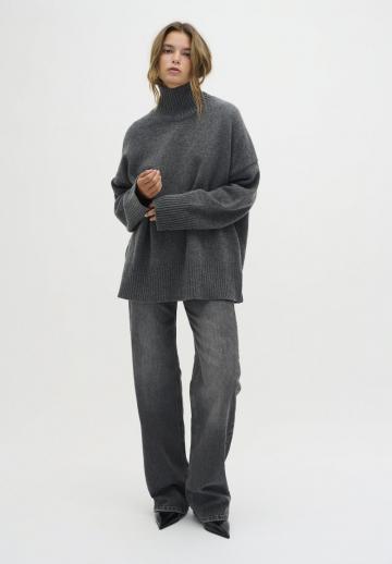 Длинный пуловер