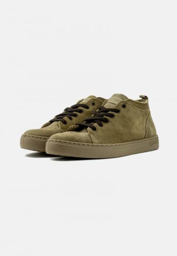 Ботинки на шнуровке