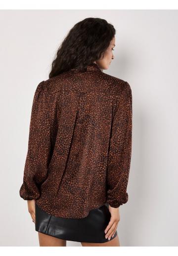 Атласная блузка