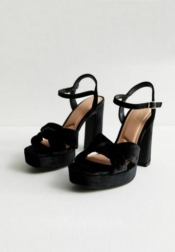 Босоножки на платформе