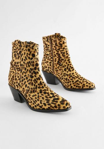 Широкие сапоги