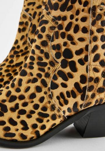 Широкие сапоги