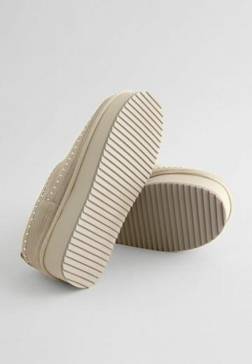 Полусапожки на платформе