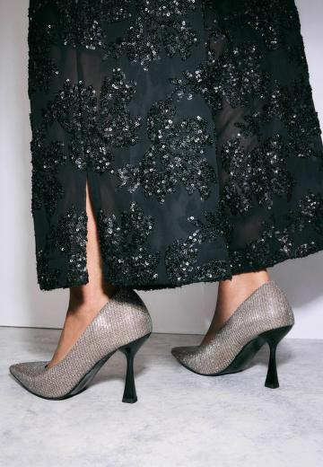 Туфли на высоком каблуке