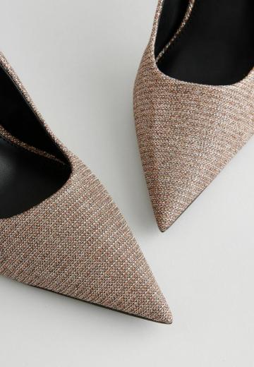 Туфли на высоком каблуке