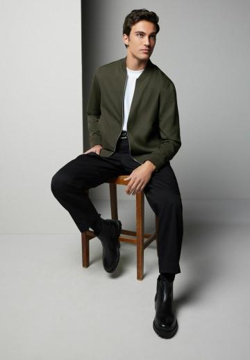 Куртка бомбер