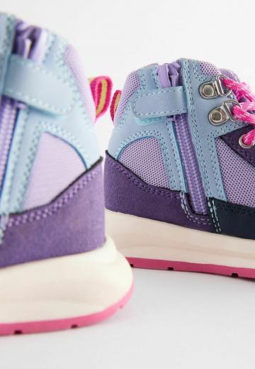 Детская обувь