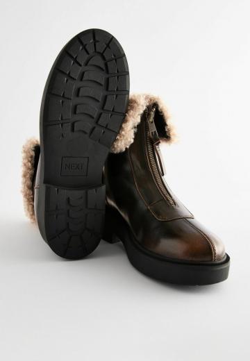 Широкие сапоги