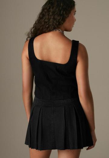 Джинсовая жилетка