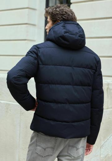 Зимняя куртка