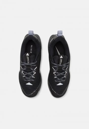 Беговые кроссовки