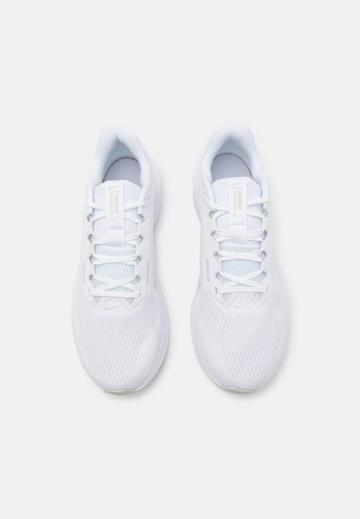 Беговые кроссовки