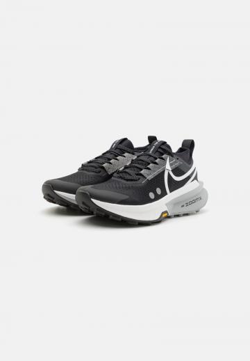 Беговые кроссовки