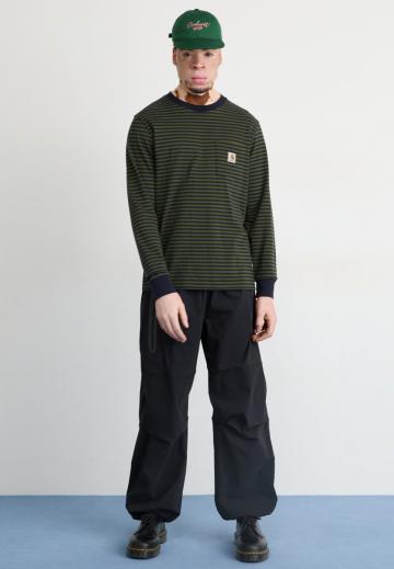 Спортивные штаны