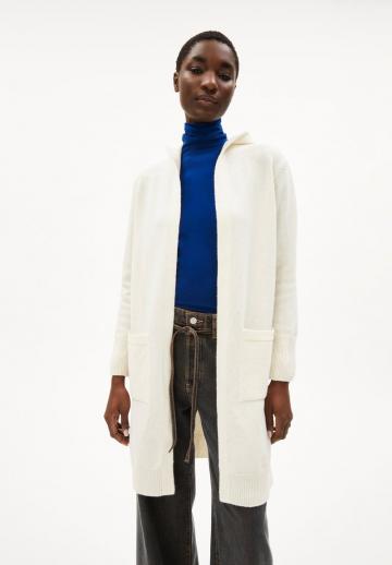 Длинный жилет