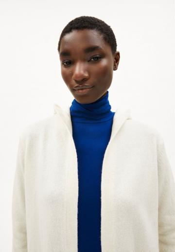 Длинный жилет