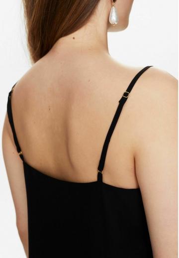 Топ на бретельках