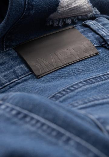 Узкие джинсы