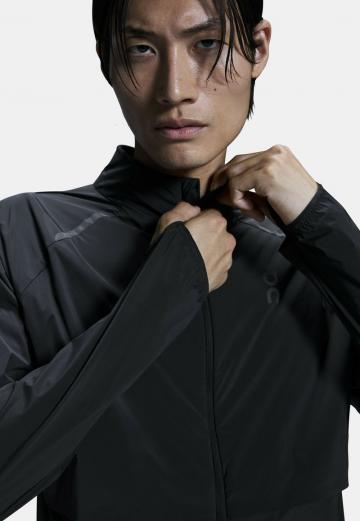 Спортивная куртка