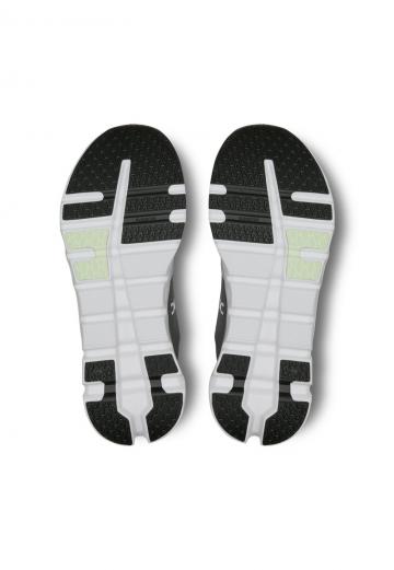 Беговые кроссовки