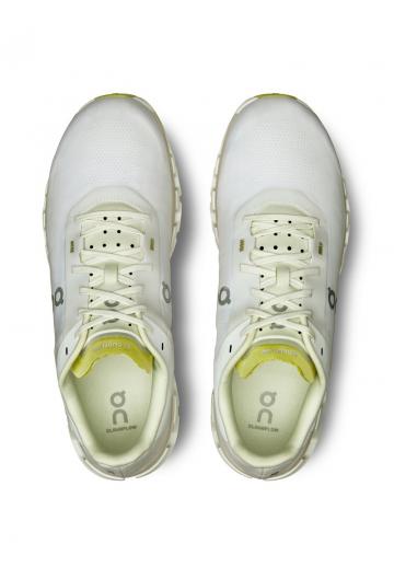 Беговые кроссовки