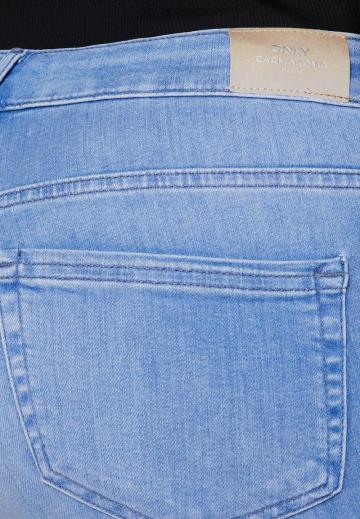 Узкие джинсы