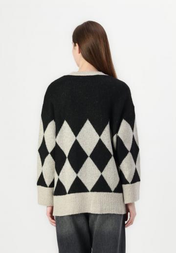 Длинный пуловер