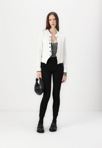 Блейзер с накладными карманами