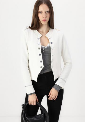 Блейзер с накладными карманами