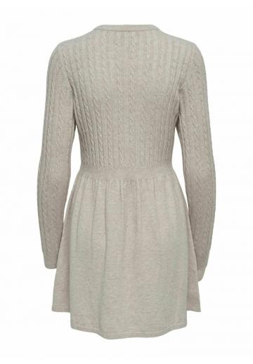 Вязаное платье