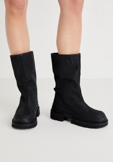 Зимние ботинки