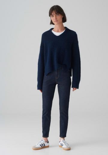 Узкие джинсы