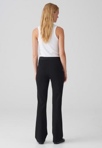 Узкие брюки