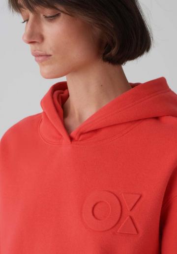 Пуловер с капюшоном