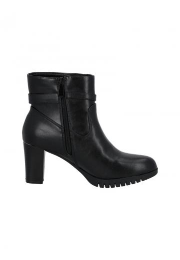 Полусапожки на высоком каблуке