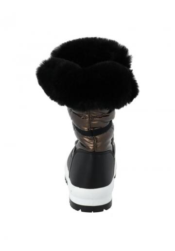 Сапожки на танкетке