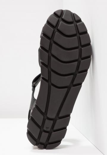 Босоножки на платформе