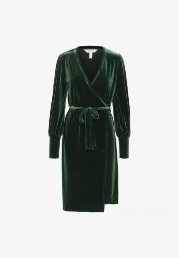 Вязаное платье